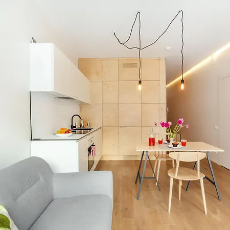 Angel House 37 Apartment